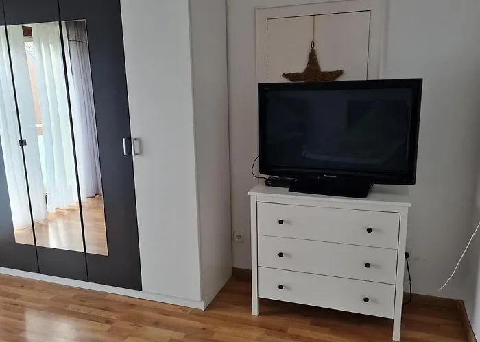 An Der Norf 65 Bitte Beachten Sie Check-in Und Check-out Zeiten Διαμέρισμα Neuss